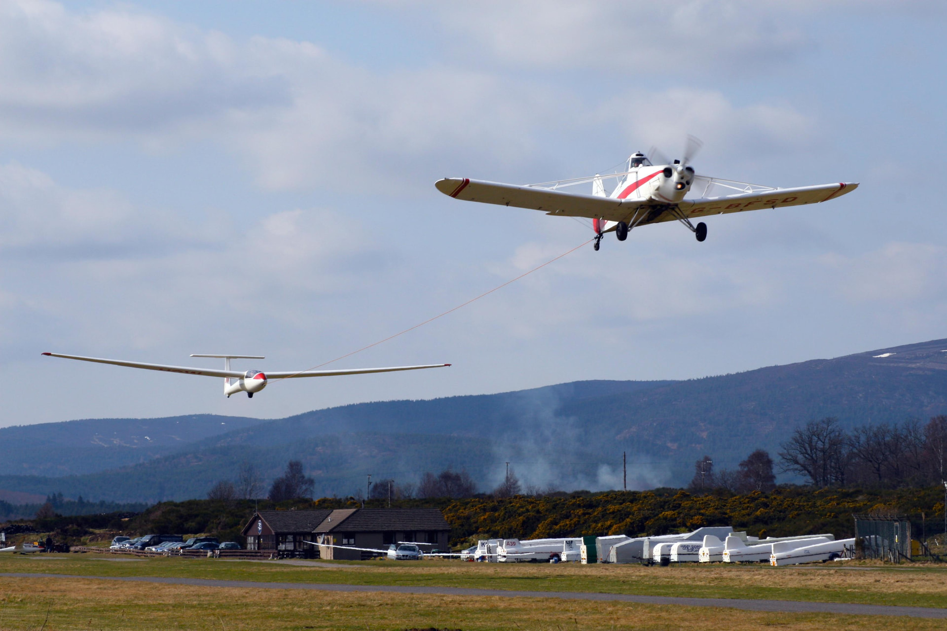 Schleicher ASK 21 — Two Seat Training Glider in the Vale Air fleet